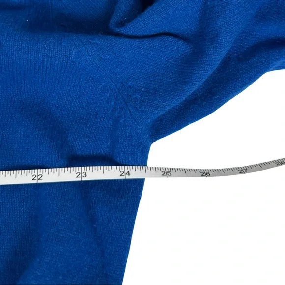 Jos. A. Bank 100% Cashmere Blue V-Neck Long Sleeve Sweater Men’s Size Large